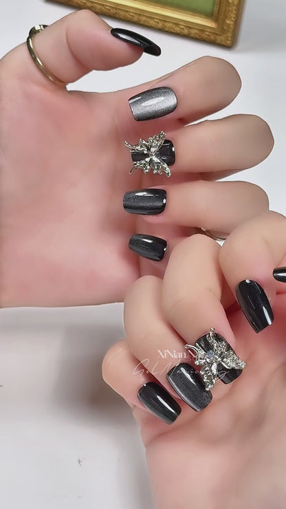 Capricorn Press-On Nails Gift Set With Capricorn Necklace| 30pcs Reusable Zodiac Nail Set